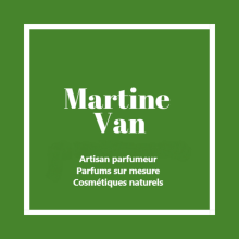 Martine Van logo